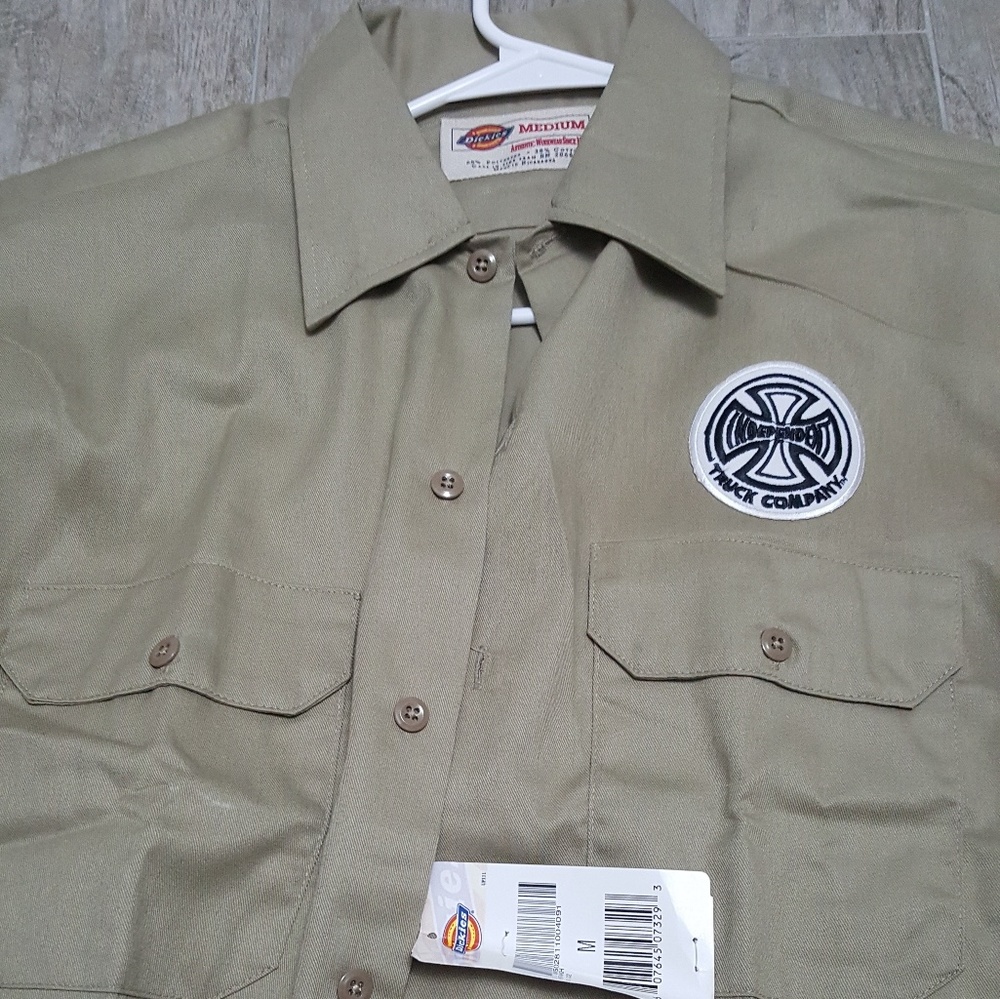 Dickies w/ Independent Patch. Brand New w/Tags - Picture 1 of 3
